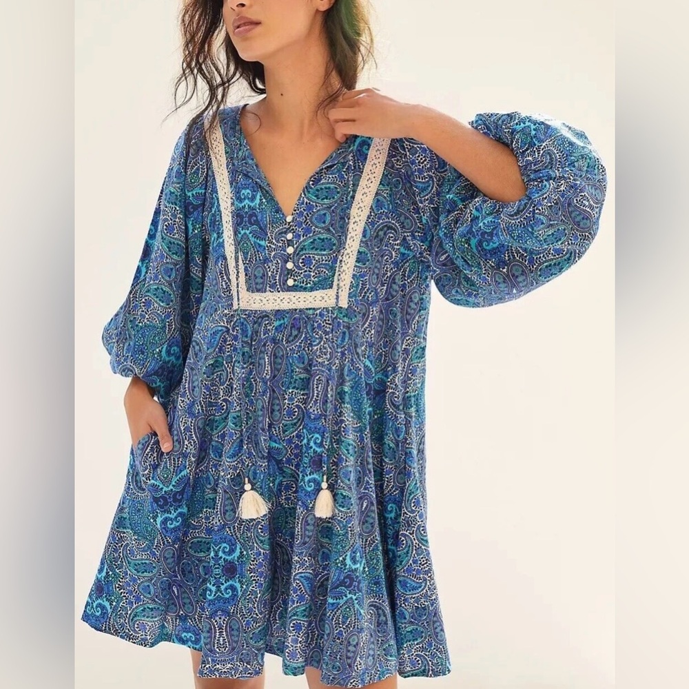 Anthropologie Lissa Flowy Blue Paisley Bohemian Romper
